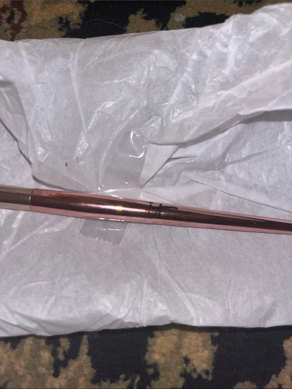it cosmetics Rose Gold Eyeshadow Blending Brush